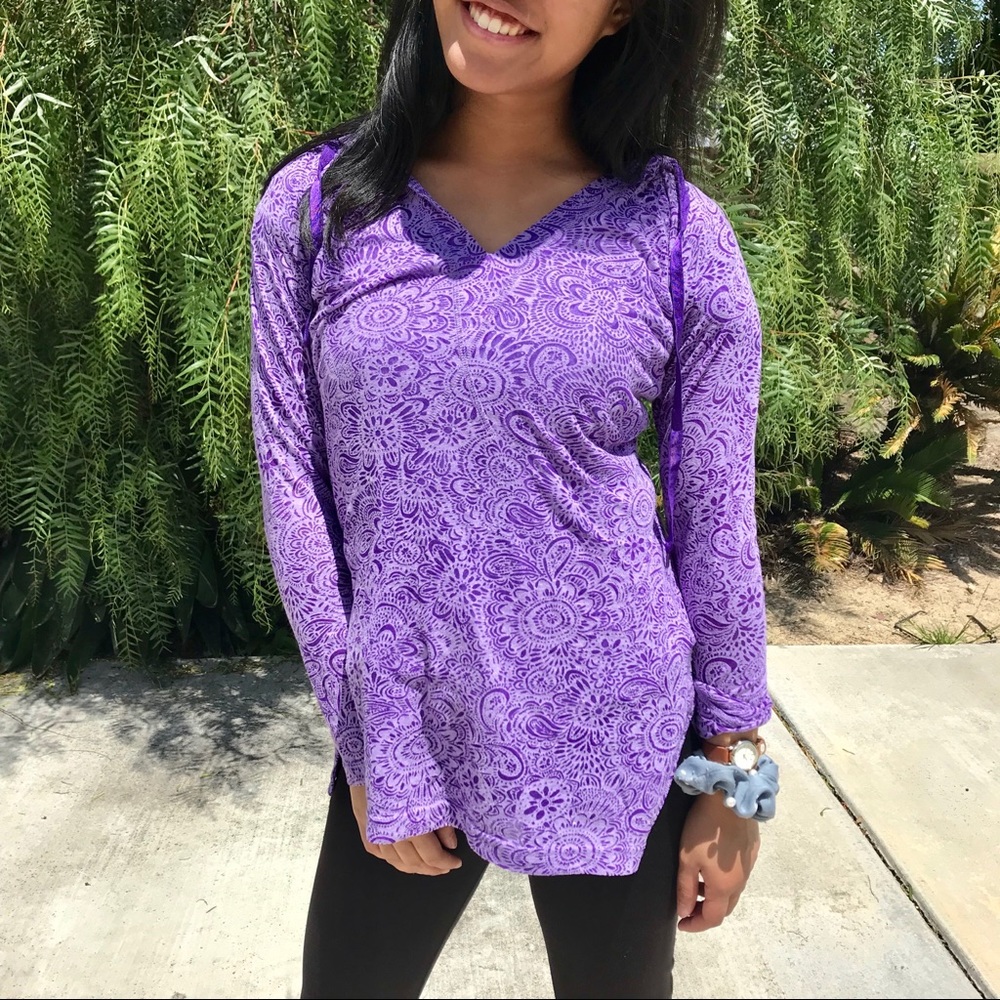 ATHLETA 💜 Purple Lightweight Hoodie Sweater